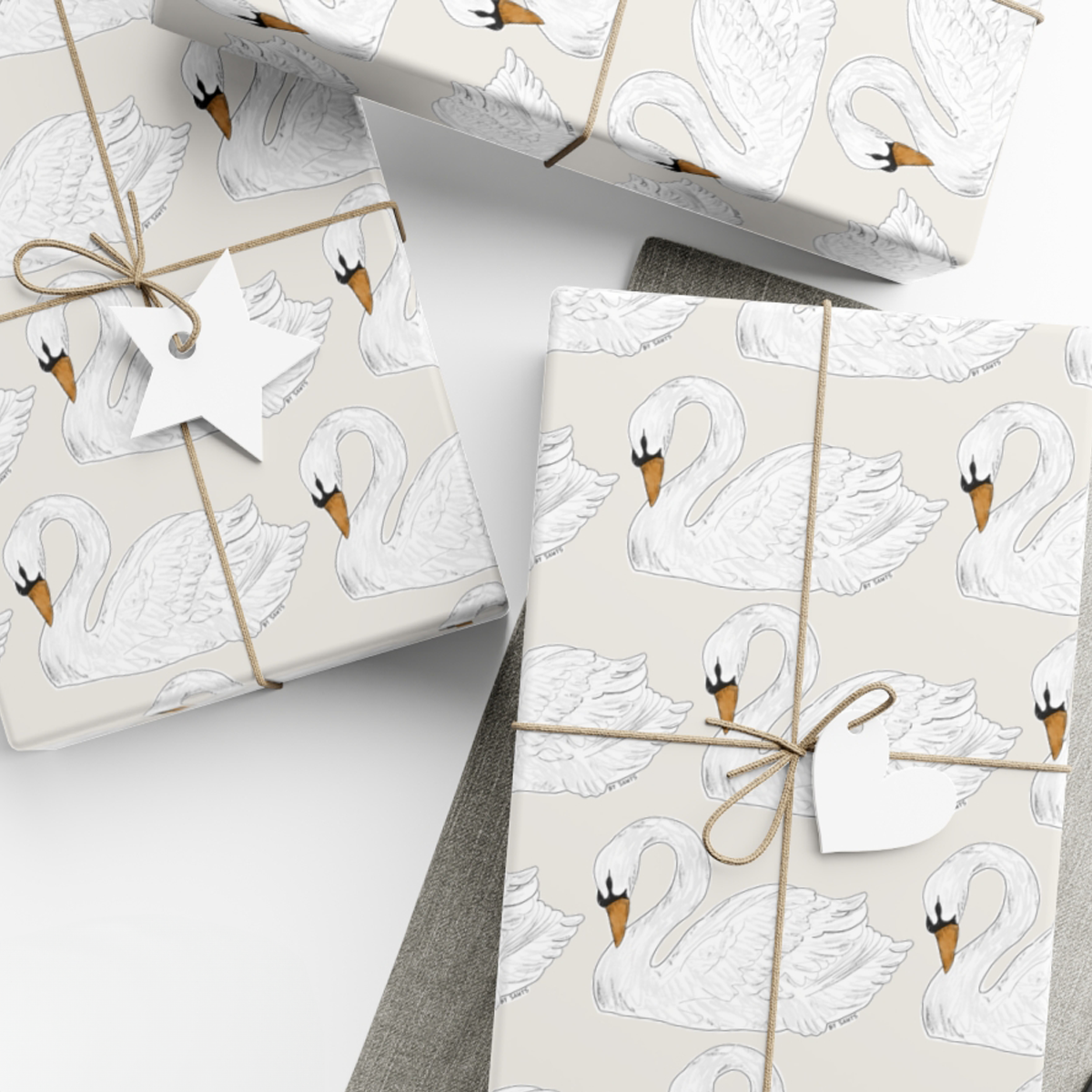 Swan Gift Wrap