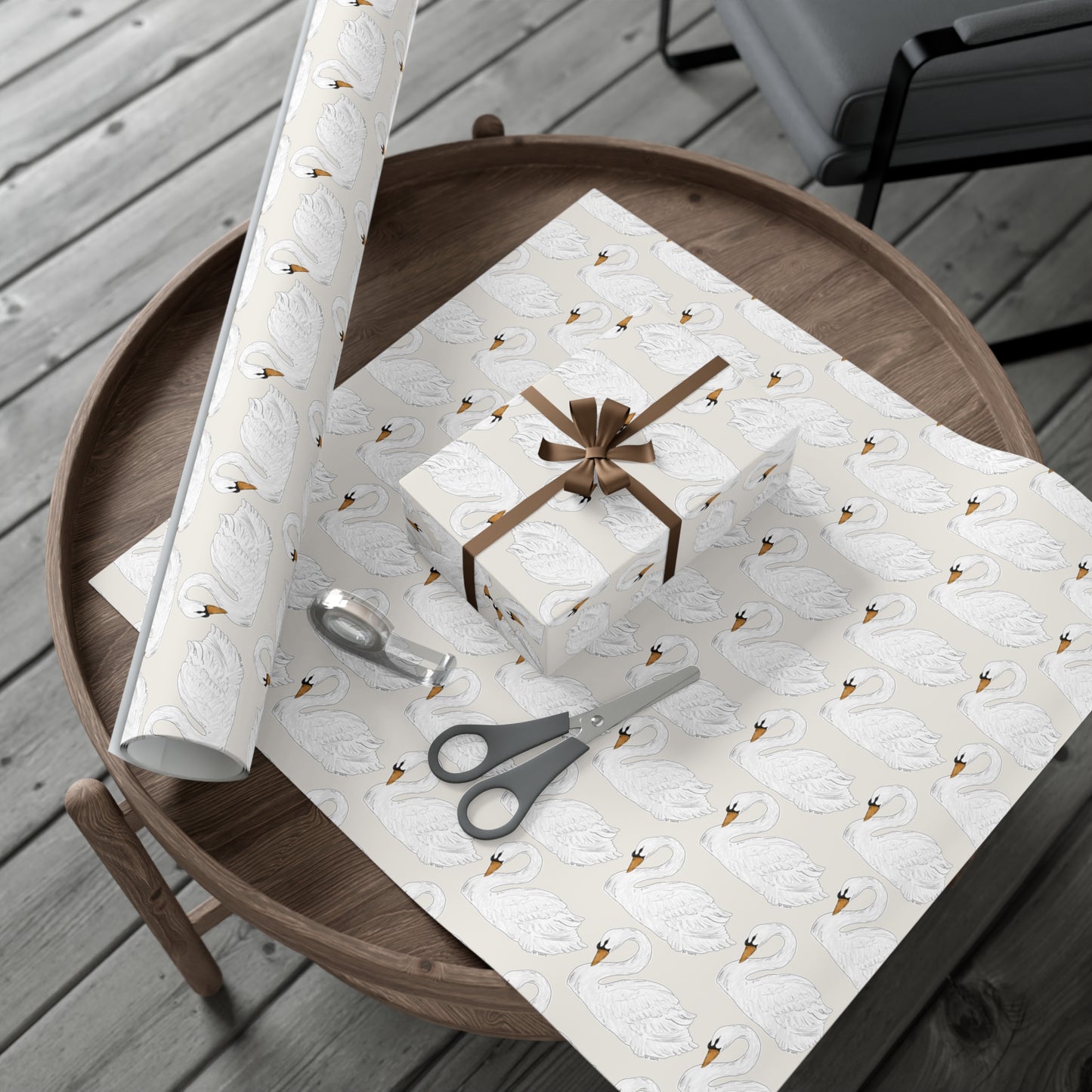 Swan Gift Wrap