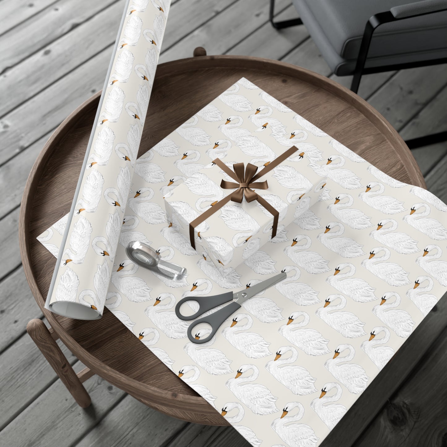 Swan Gift Wrap