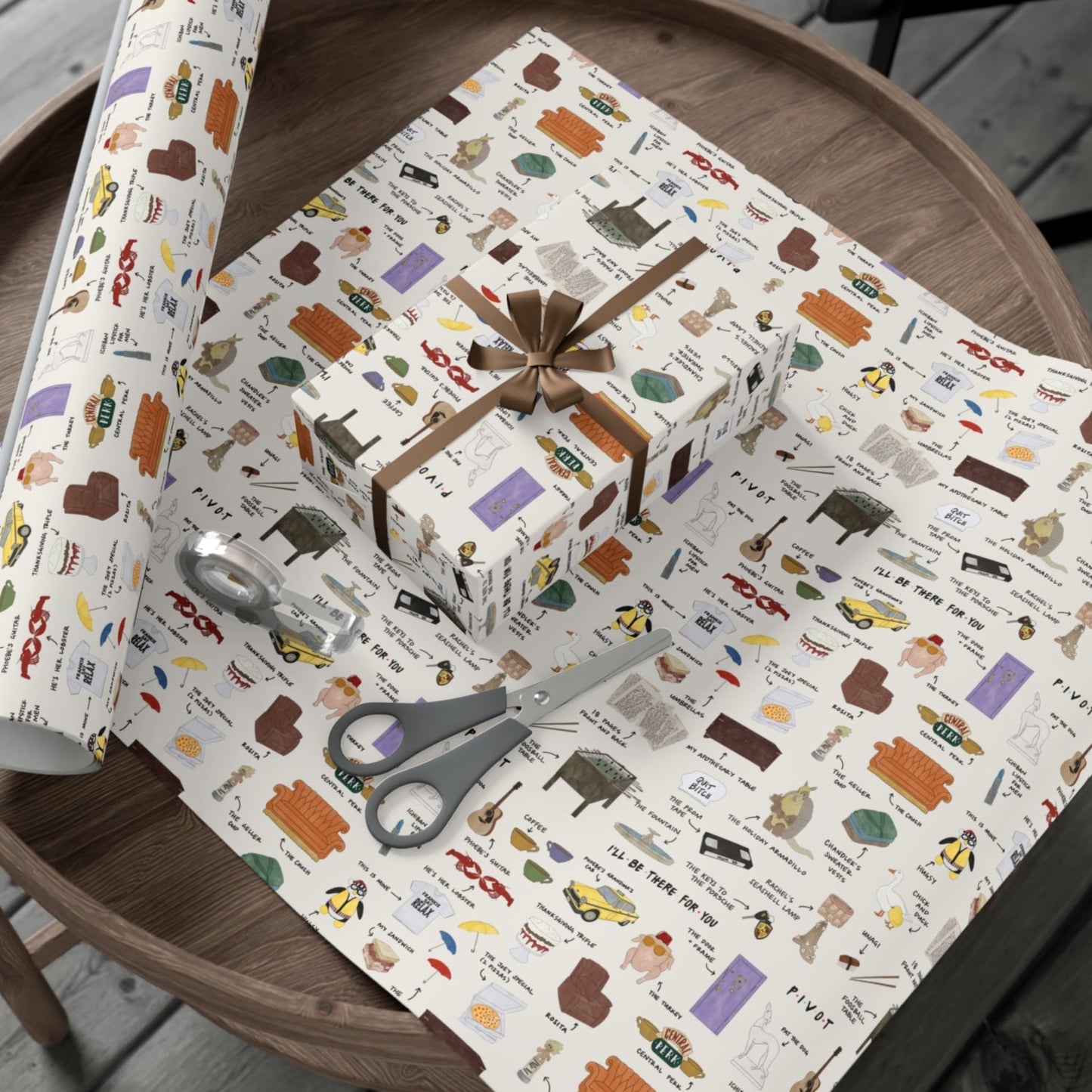 FRIENDS Fanatic Gift Wrap